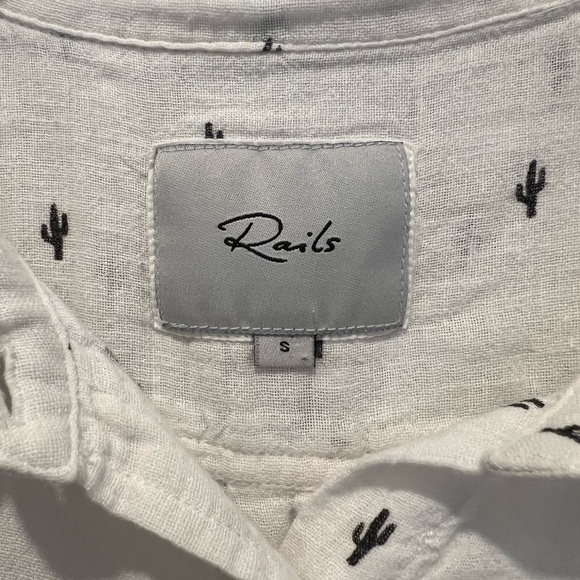 Rails Linen Blend Gauze Top Crinkle Fabric Button Front Novelty Cactus Print S - Picture 6 of 10